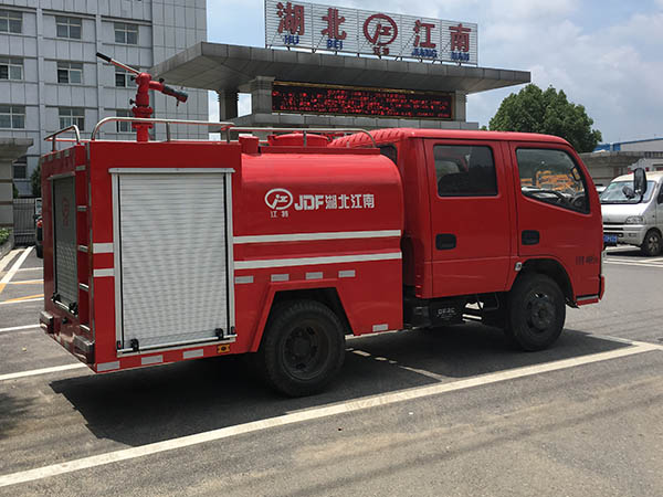 1.5噸小型消防車